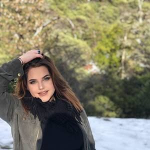 Meet your Posher, Isabella